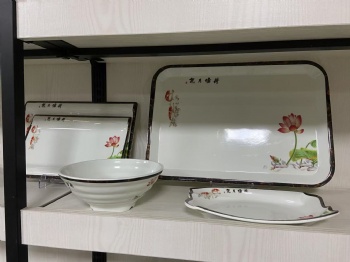 Manufacturer Dinner Plate Melamine Buffet Plates Wholesale Flat Round Serving Plates for Restaurants